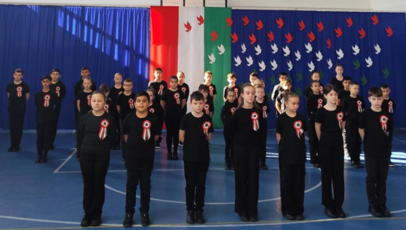 Rendhagyó utazás 1848-ba – a negyedikesek ünnepi műsora